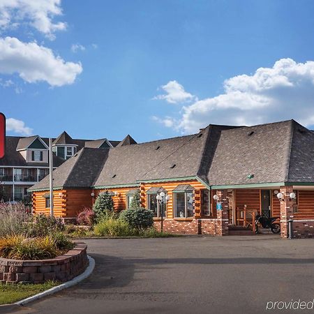 Econo Lodge Bayview Mackinaw City Zewnętrze zdjęcie