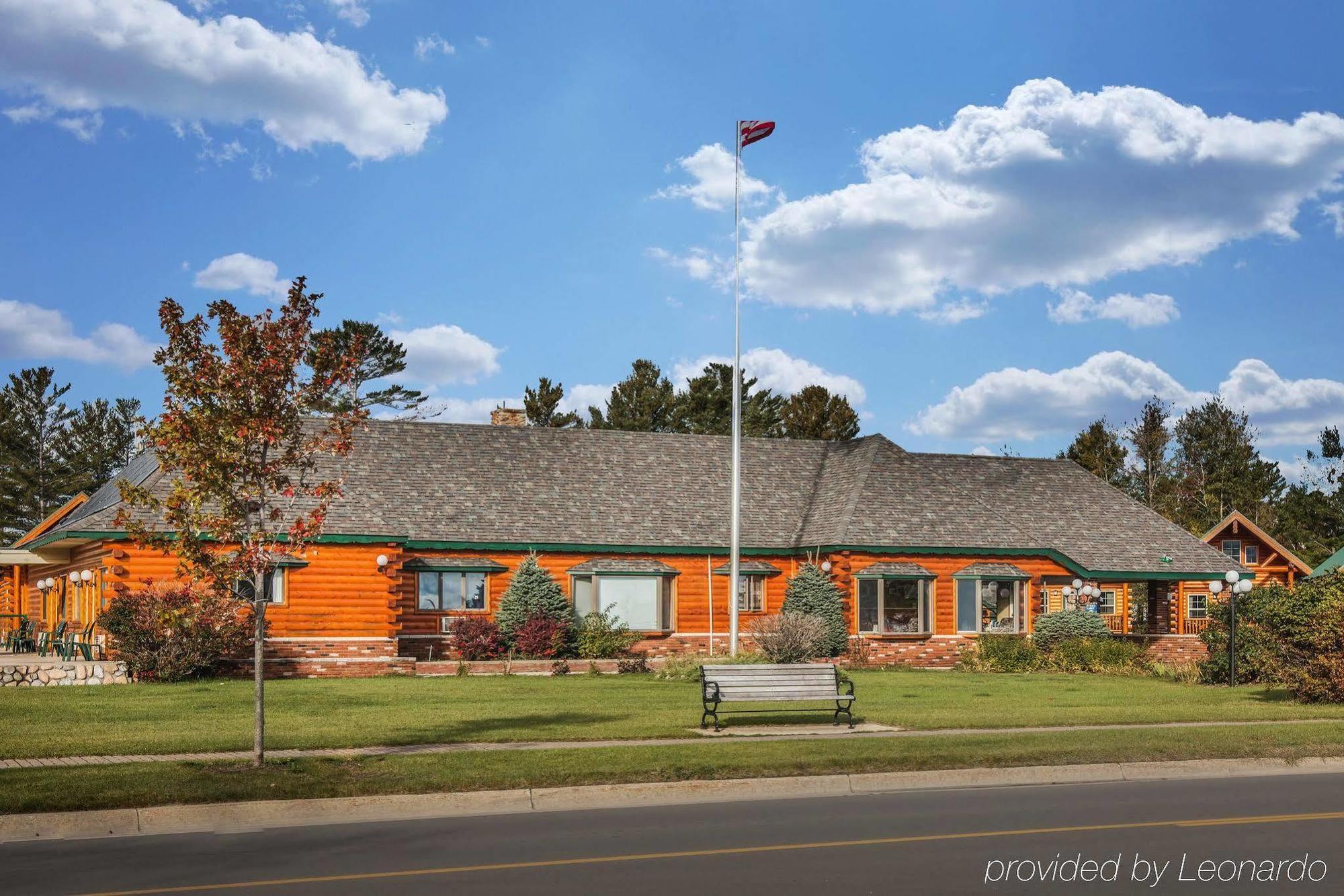 Econo Lodge Bayview Mackinaw City Zewnętrze zdjęcie