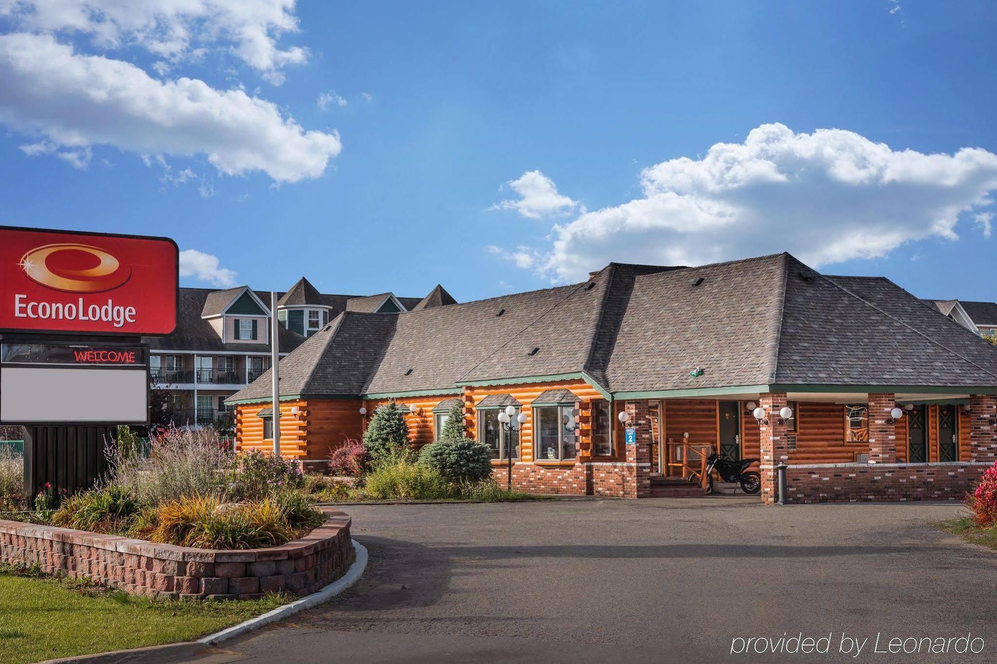 Econo Lodge Bayview Mackinaw City Zewnętrze zdjęcie