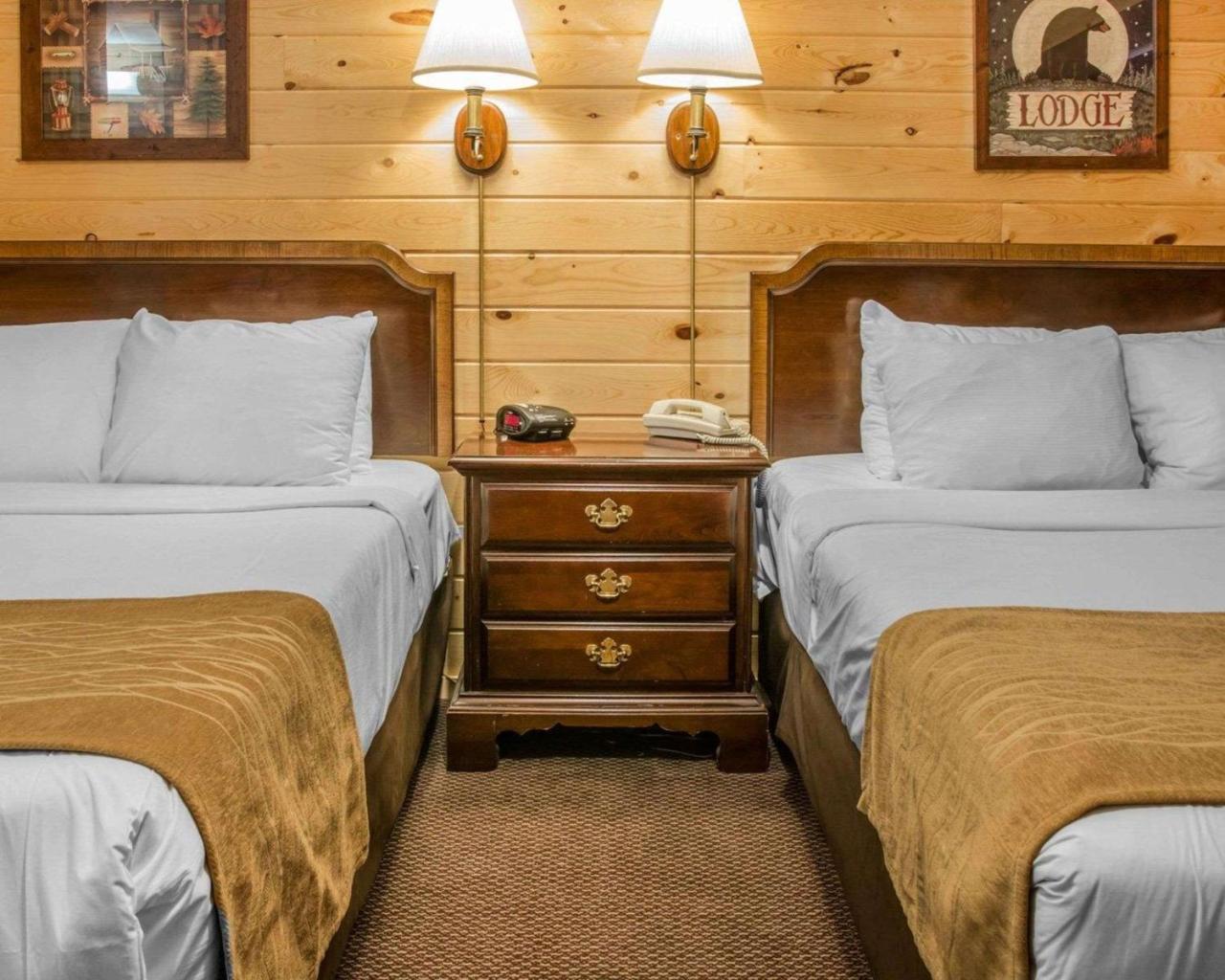 Econo Lodge Bayview Mackinaw City Zewnętrze zdjęcie