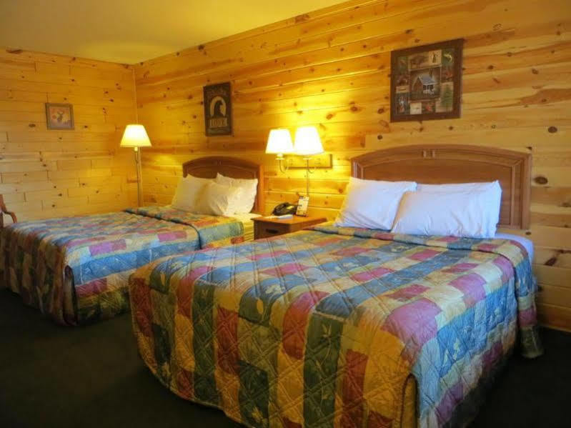 Econo Lodge Bayview Mackinaw City Zewnętrze zdjęcie